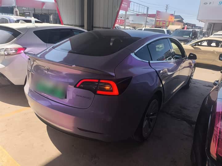 Фото 7 - Tesla Model 3