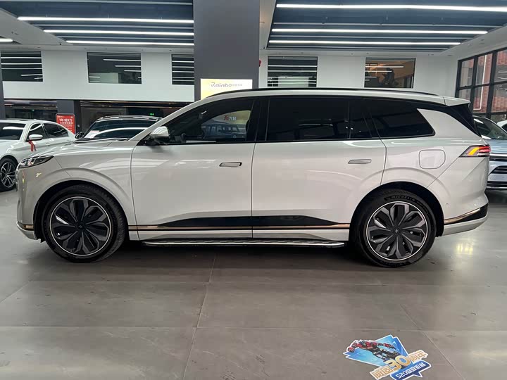 Фото 4 - Dongfeng Yipai eπ 008