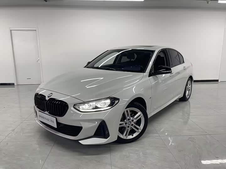 Фото 1 - BMW 1 Series