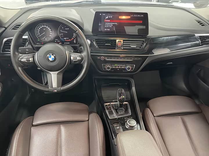 Фото 8 - BMW 1 Series