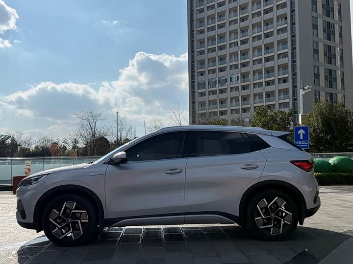 Фото 7 - BYD Yuan Plus