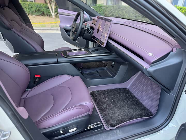 Фото 4 - Xiaomi SU7