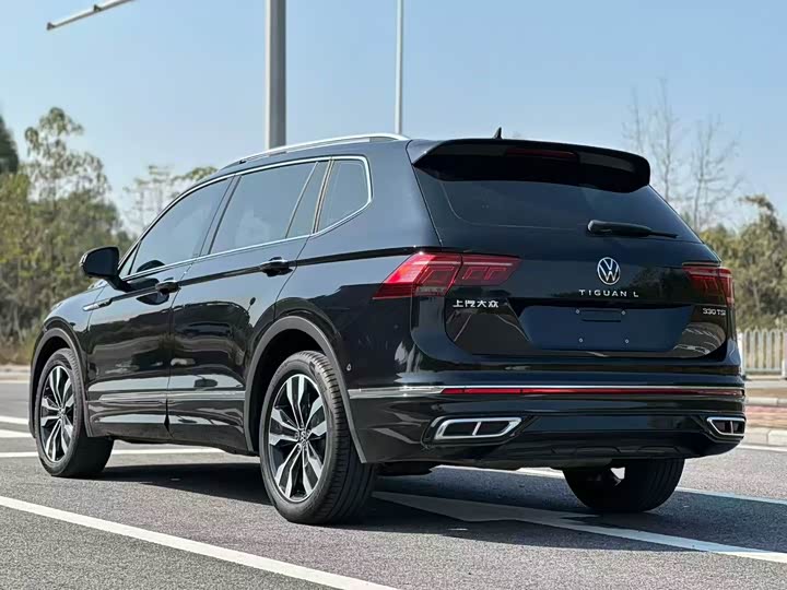 Фото 4 - Volkswagen Tiguan L Pro