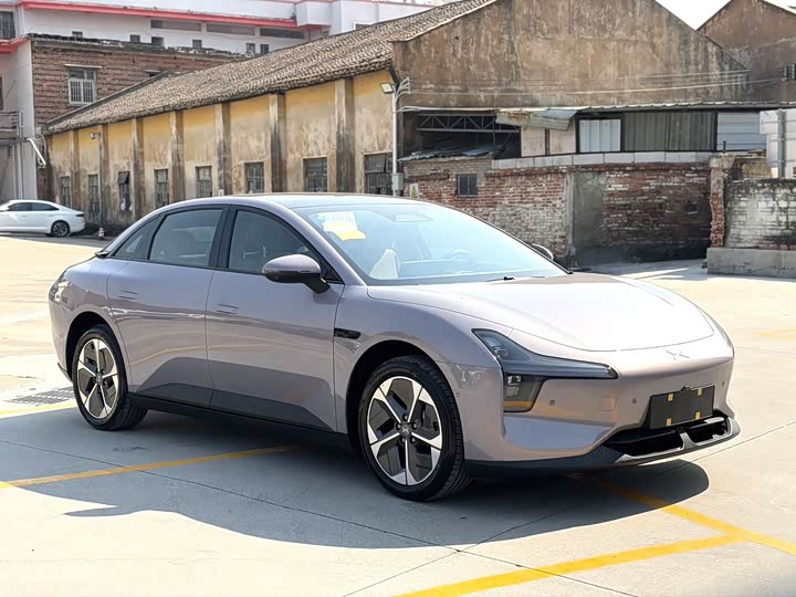 Фото 3 - XPeng Mona M03