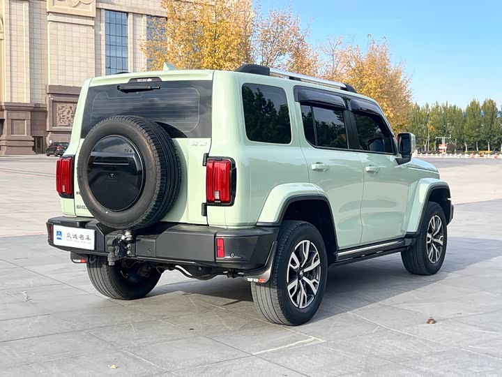 Фото 7 - Tank 300