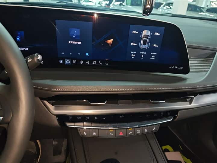 Фото 5 - Cadillac XT4