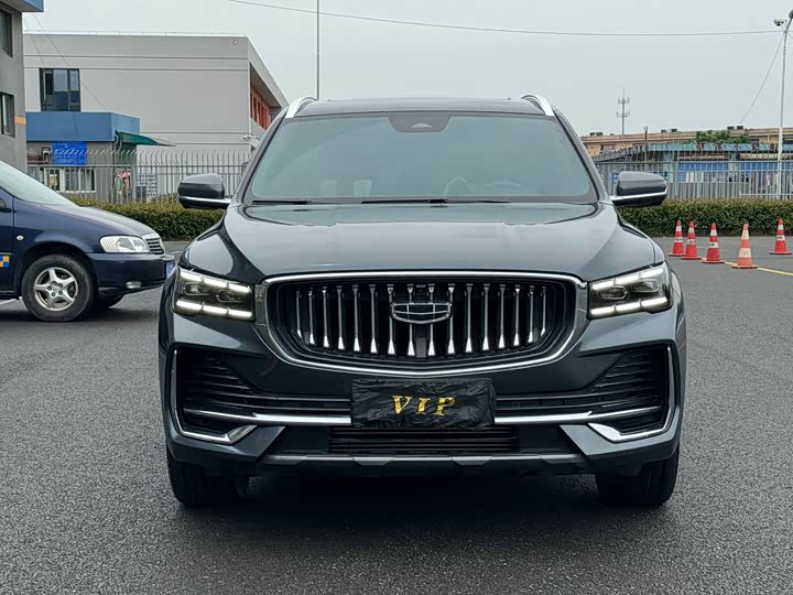 Фото 3 - Geely Monjaro