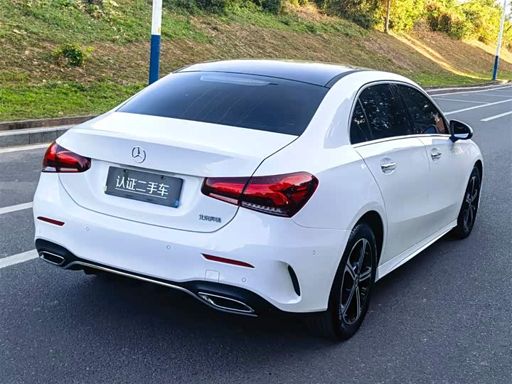 Фото 7 - Mercedes-Benz A-Class