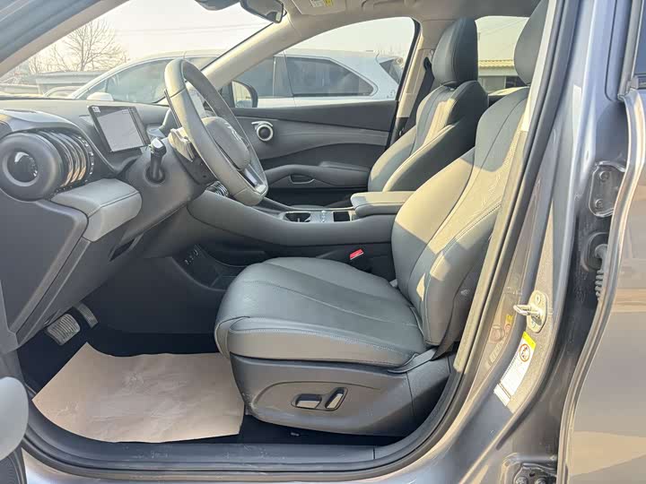 Фото 7 - BYD Yuan Plus