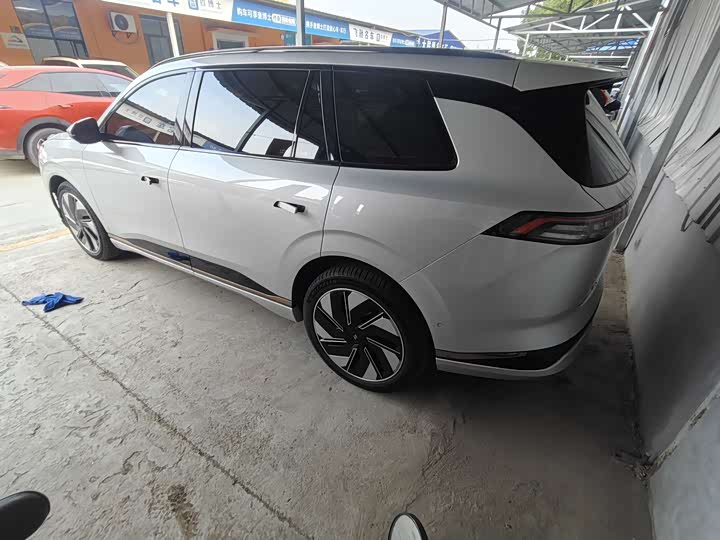 Фото 4 - Dongfeng Yipai eπ 008