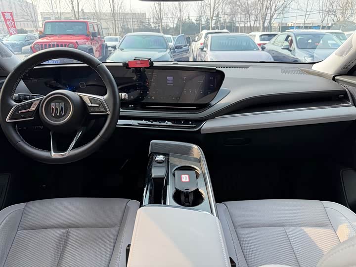 Фото 9 - Buick Electra E5