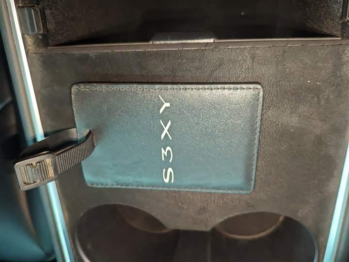 Фото 9 - Tesla Model Y