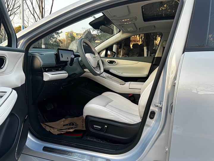 Фото 9 - GAC Aion S Max