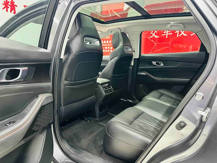 Фото 7 - Changan UNI-K