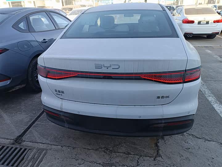 Фото 6 - BYD Seal 05 DM-i Hybrid