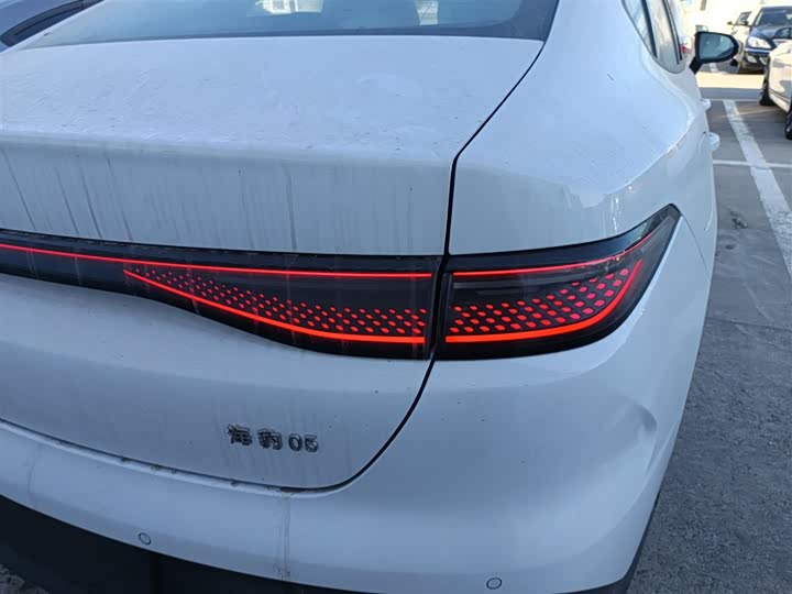 Фото 8 - BYD Seal 05 DM-i Hybrid