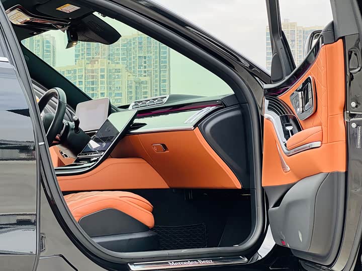 Фото 7 - Mercedes-Benz S-Class