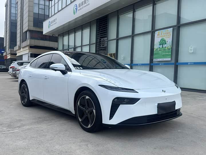 Фото 3 - Dongfeng Yipai eπ 007