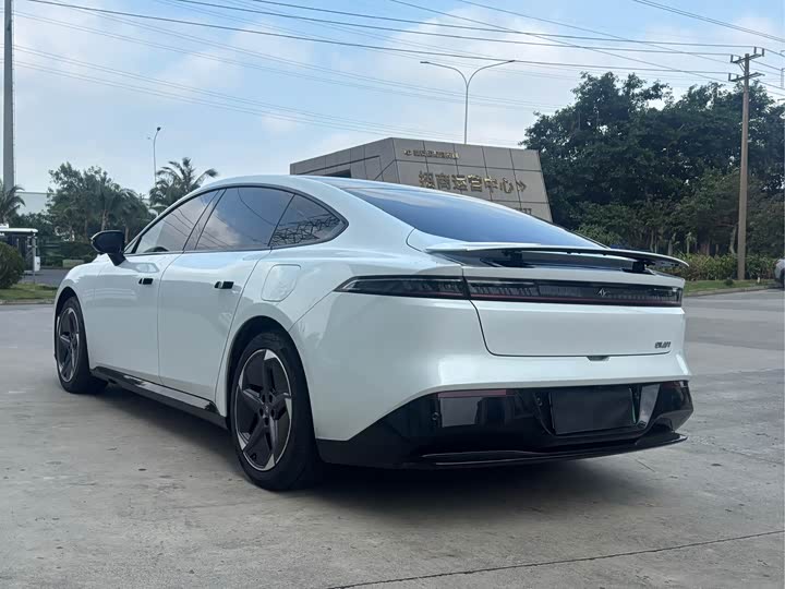 Фото 9 - Dongfeng Yipai eπ 007