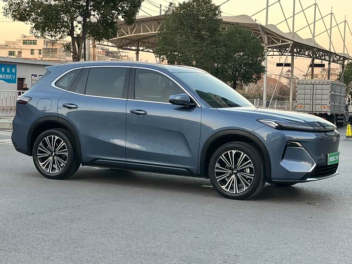 Фото 3 - Geely Galaxy Starship 7