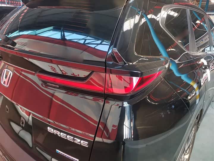 Фото 8 - Honda Breeze