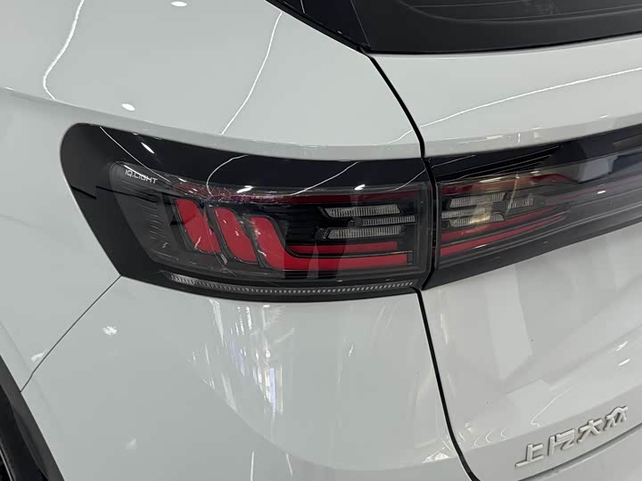 Фото 8 - Volkswagen ID.4 X