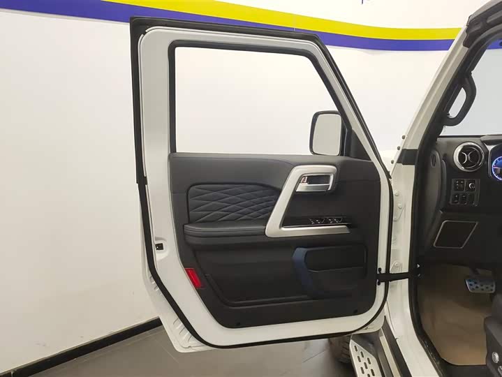 Фото 7 - BAIC Beijing BJ40