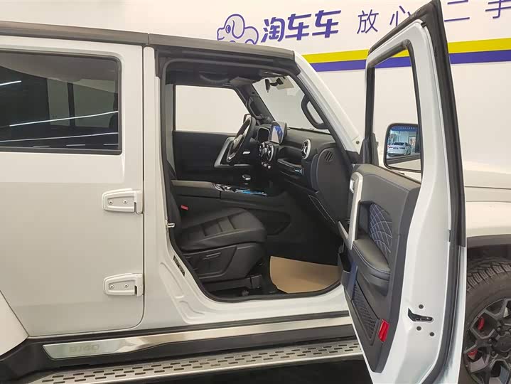 Фото 8 - BAIC Beijing BJ40