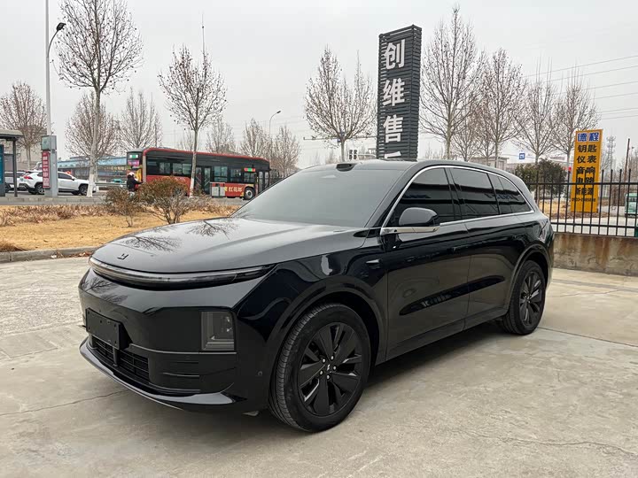 Фото 1 - LiXiang L6