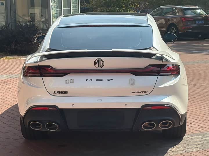 Фото 6 - MG Motor 7