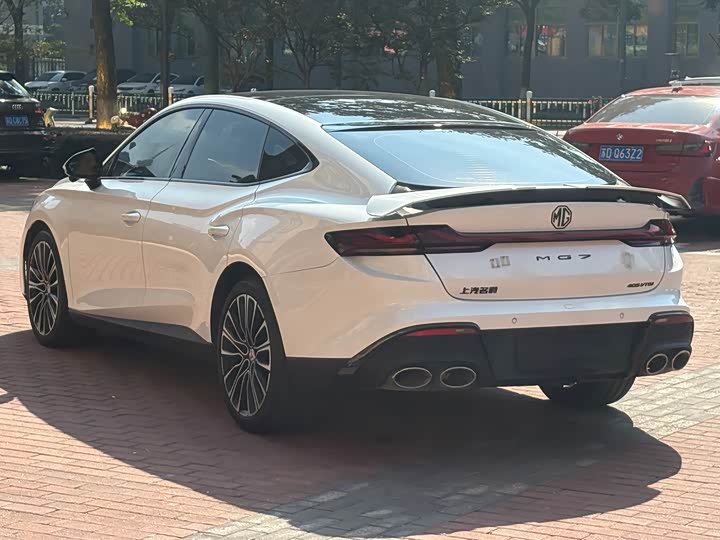 Фото 7 - MG Motor 7