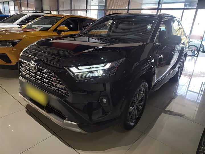 Фото 2 - Toyota RAV4