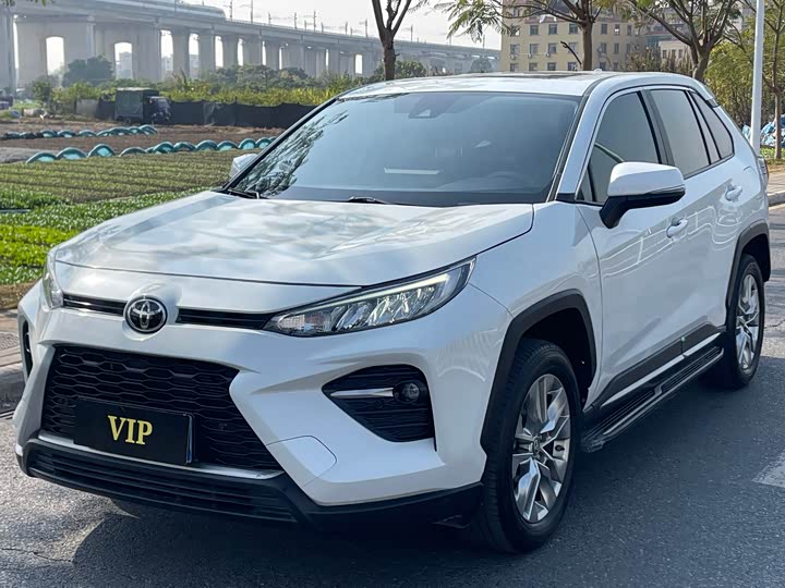 Фото 1 - Toyota Wildlander