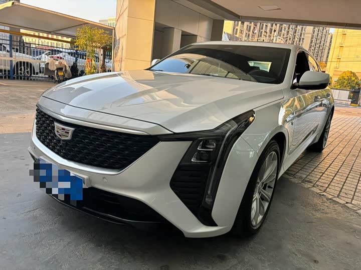 Фото 2 - Cadillac CT5