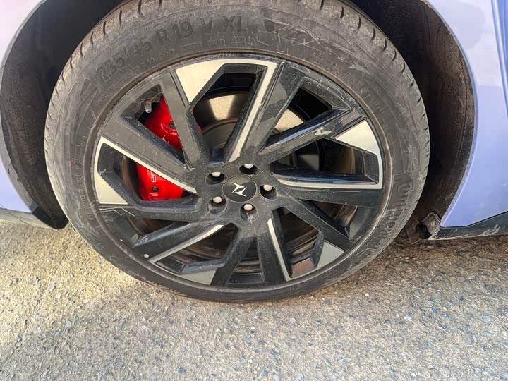 Фото 6 - Dongfeng Yipai eπ 007