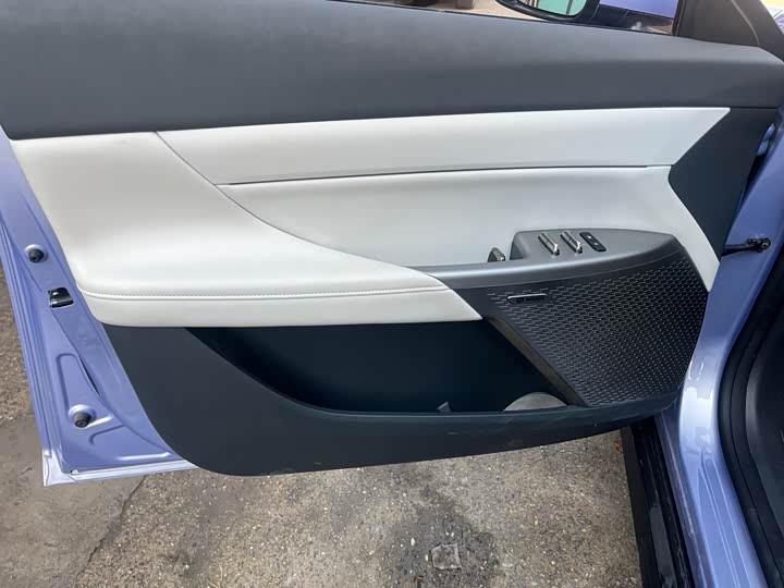 Фото 8 - Dongfeng Yipai eπ 007