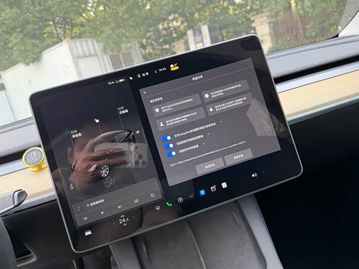 Фото 4 - Tesla Model Y