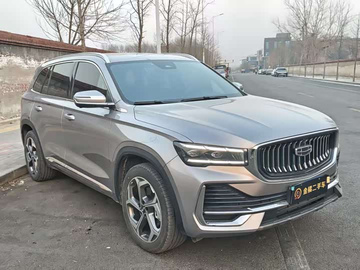 Фото 4 - Geely Monjaro