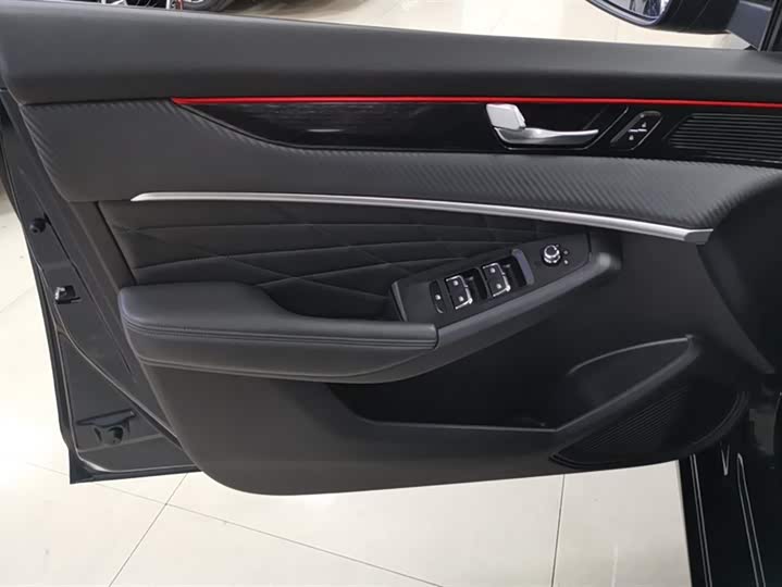 Фото 7 - Dongfeng Aeolus Yixuan Max