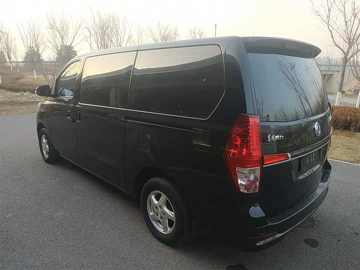 Фото 5 - Dongfeng Forthing Lingzhi Plus