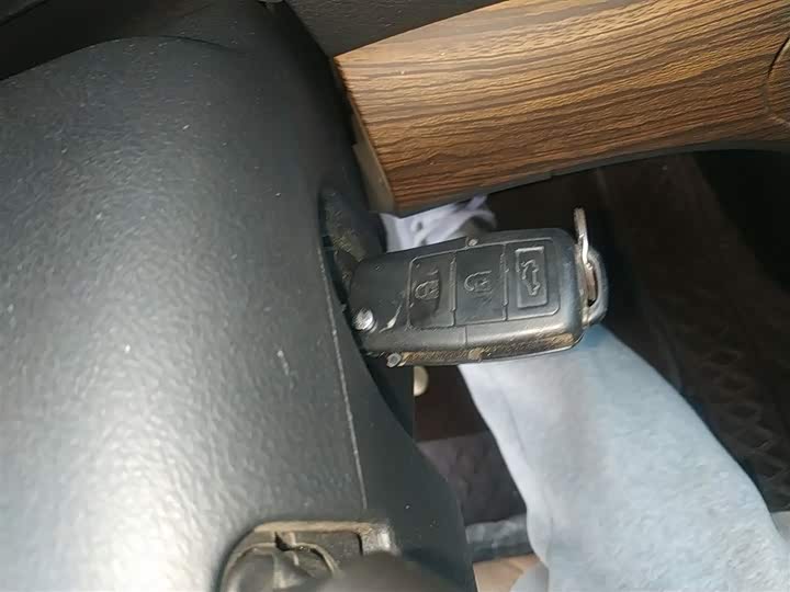 Фото 9 - Dongfeng Forthing Lingzhi Plus