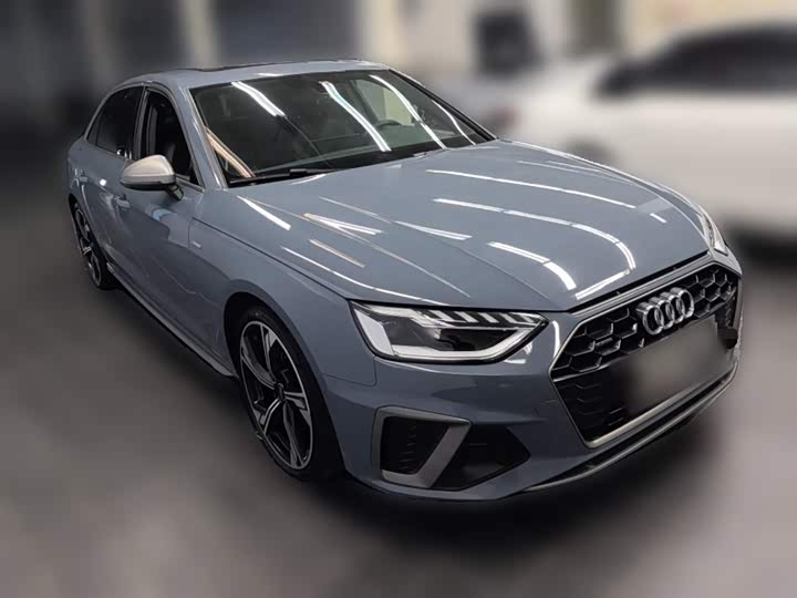 Фото 7 - Audi A4L