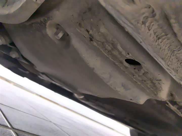 Фото 8 - Audi A4L