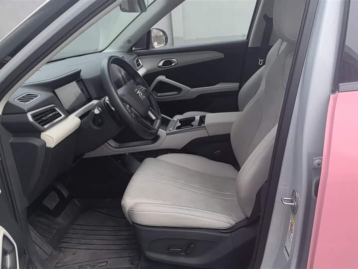 Фото 9 - BYD Yuan Up