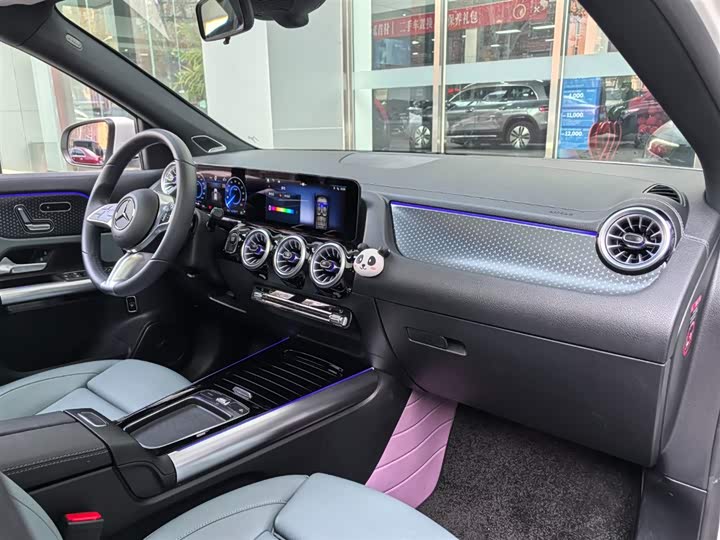 Фото 8 - Mercedes-Benz EQA