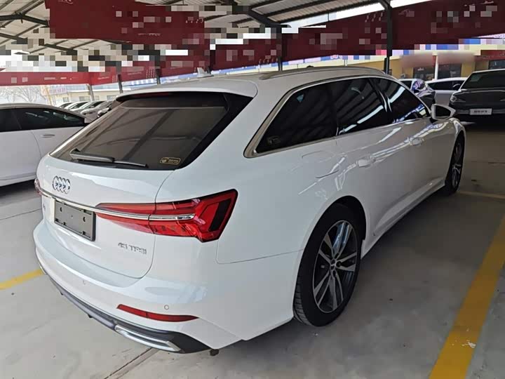 Фото 7 - Audi A6