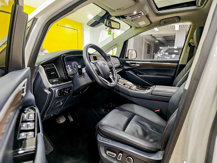 Фото 8 - GAC Trumpchi M8