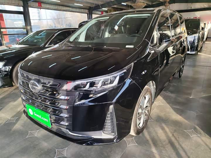 Фото 2 - GAC Trumpchi M6