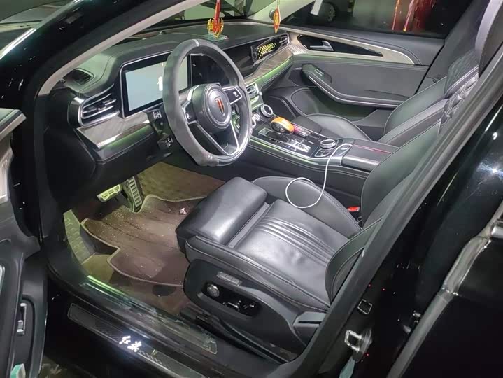 Фото 9 - Hongqi H9