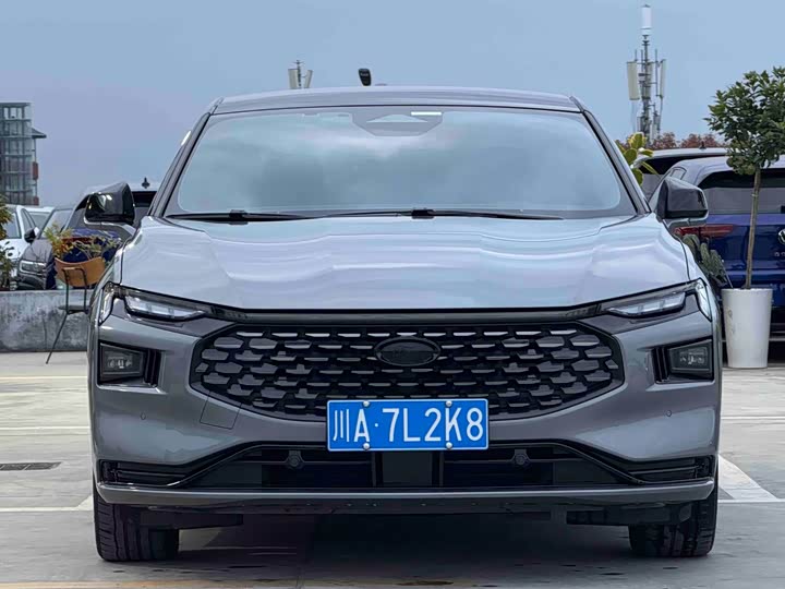 Фото 2 - Ford Mondeo